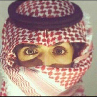 يقولون بـ الأمثال 
                    من تكرهه تلقاهّ  

              وانا بكرهك ، 
                    ي جعل م يكرهك غيرّي ) 