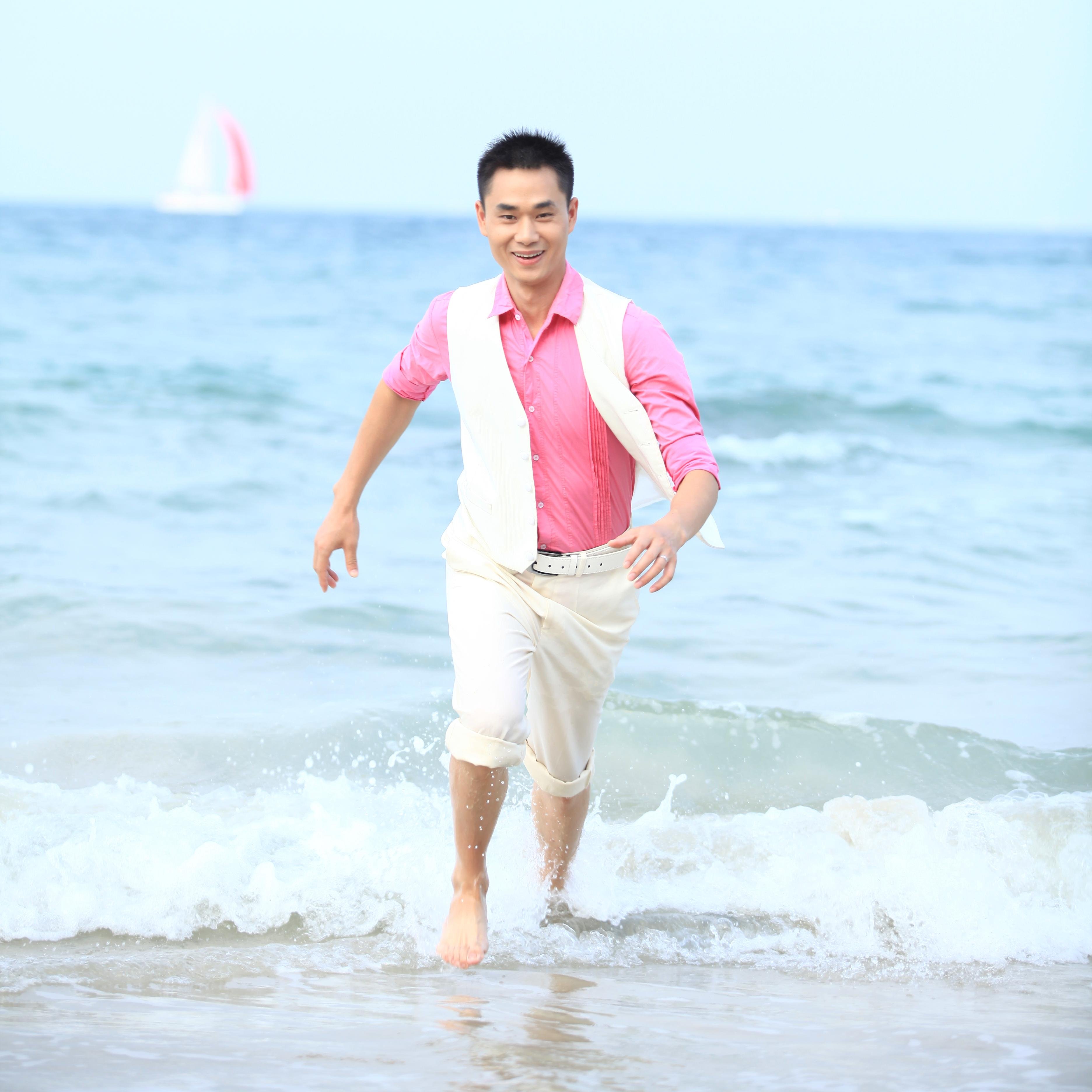 ecigvery's profile picture. We are a professional electronic cigarette manufacturing company in china. Mainly designing and producing different kinds of e-cigarette.