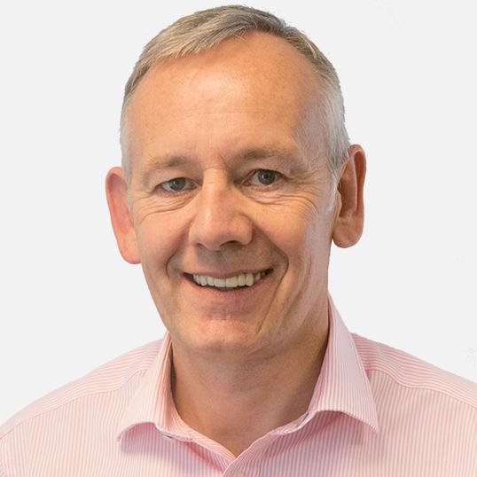 I help Entrepreneurs and SME business owners to realise their ambitions. Using a combination of business and growth coaching skills, to get results