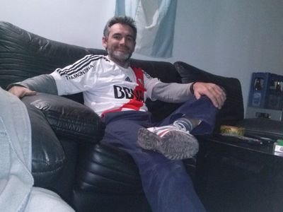 gusrutz's profile picture. las cosas que hay que hacer para seguir al mundo!!!!!!!