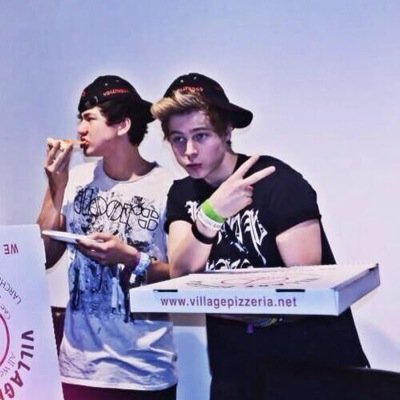 hi im @fallforcalum and im sorry if you have an innocent soul lol