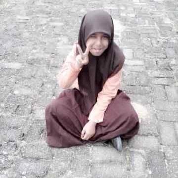 A student | Birth 27 December 1999 | FB : Nisa | Capricorn | Love Allah SWT & Prophet Muhammad SAW | Follback ? Just mention Indonesia