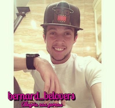 central_bernard's profile picture. Fã clube criado para o jogador Bernard Duarte. 
Notícias, textos e tudo mais sobre ele. somos o @bernard_belovers do Instagram.