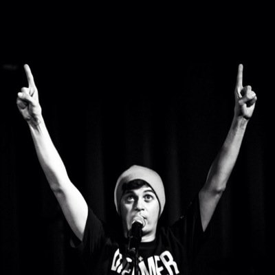 captaimerica's profile picture. please follow @MTVASHT0N