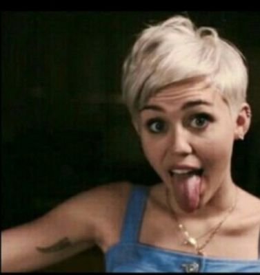 balgky's profile picture. ‏‏‏كن من تكون : ف اليومم تمشيء وغداا مدفون