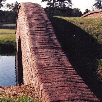 The classic antique beauty of Old Carolina Brick is created by hand. Each brick is individually hand molded in the tradition of craftsmanship and lasting beauty