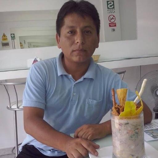 Trabajador con mucha Fe 
Yo soy normal natural... Un chico chevere chevere......