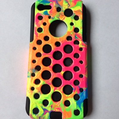 I sell iphone case done by me!! I sell Iphone 4/4s, 5/5s, and iphone 5c cases too!!! they are only $1o!!! if you want a glitter case its only $12!!!