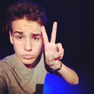 jacobhotsidezz's profile picture. I'm @taycaniffslut 's cousin ❤️ she gave u a free follow ❤️ please follow her ❤️ 0/jacob