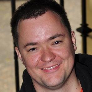 Modern Work&Security Sales Excellence @MicrosoftUK | Father-Husband-Son-Brother | Data Geek | Tech Enthusiast | Presenter | Science Fan | Opinions are my own