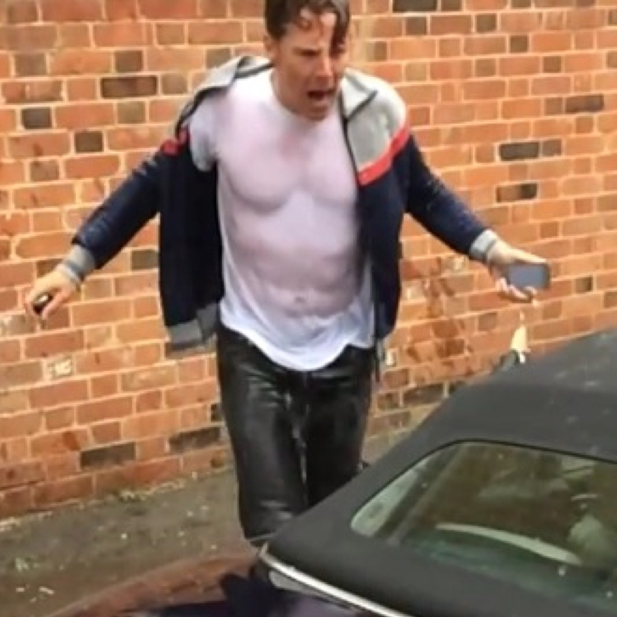 wholockk's profile picture. • doctor who • sherlock •