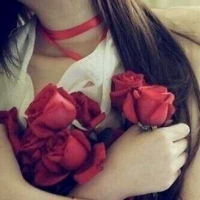 ‏نعم ﺎنا مزاجيه أكره ألاوامر وأكره عديميّ الاسلوب  ﺎهمش من ﯾفتقر ﻟ ادبهہ معي هـآديہ ورسميہ مع من لم يدخل مزاجي  و مزعجه مع من احب