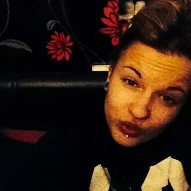 Shona'LeighX
eighteen;
my girlfriend
