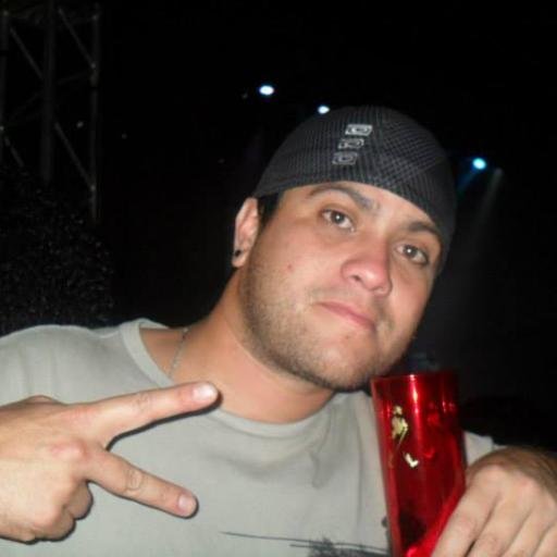 p4ulinh0's profile picture. 