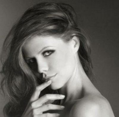 Source française sur l'actrice et chanteuse Tammin Pamela Sursok (Jenna dans Pll) -@tamminsursok1.