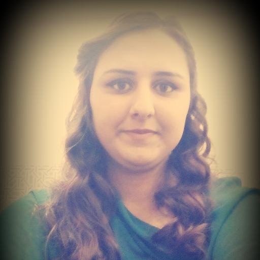 18 Yaşındayım , Konyalıyım :)
