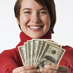 We offer payday advances, title loans and signature loans to help with unexpected bills, life’s emergencies, or any short-term cash you suddenly need.