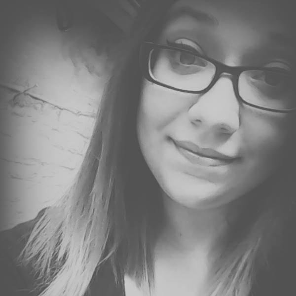 ▲ Delphine - 18 years. ▲