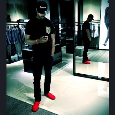 NUPE. Terp GRAD. LIFE Connoisseur. SPORTS Enthusiast. The World is yours.
