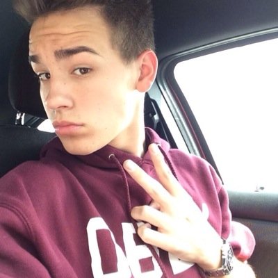 Congrats on your Jacob follow! You deserve it ~ @voguematt