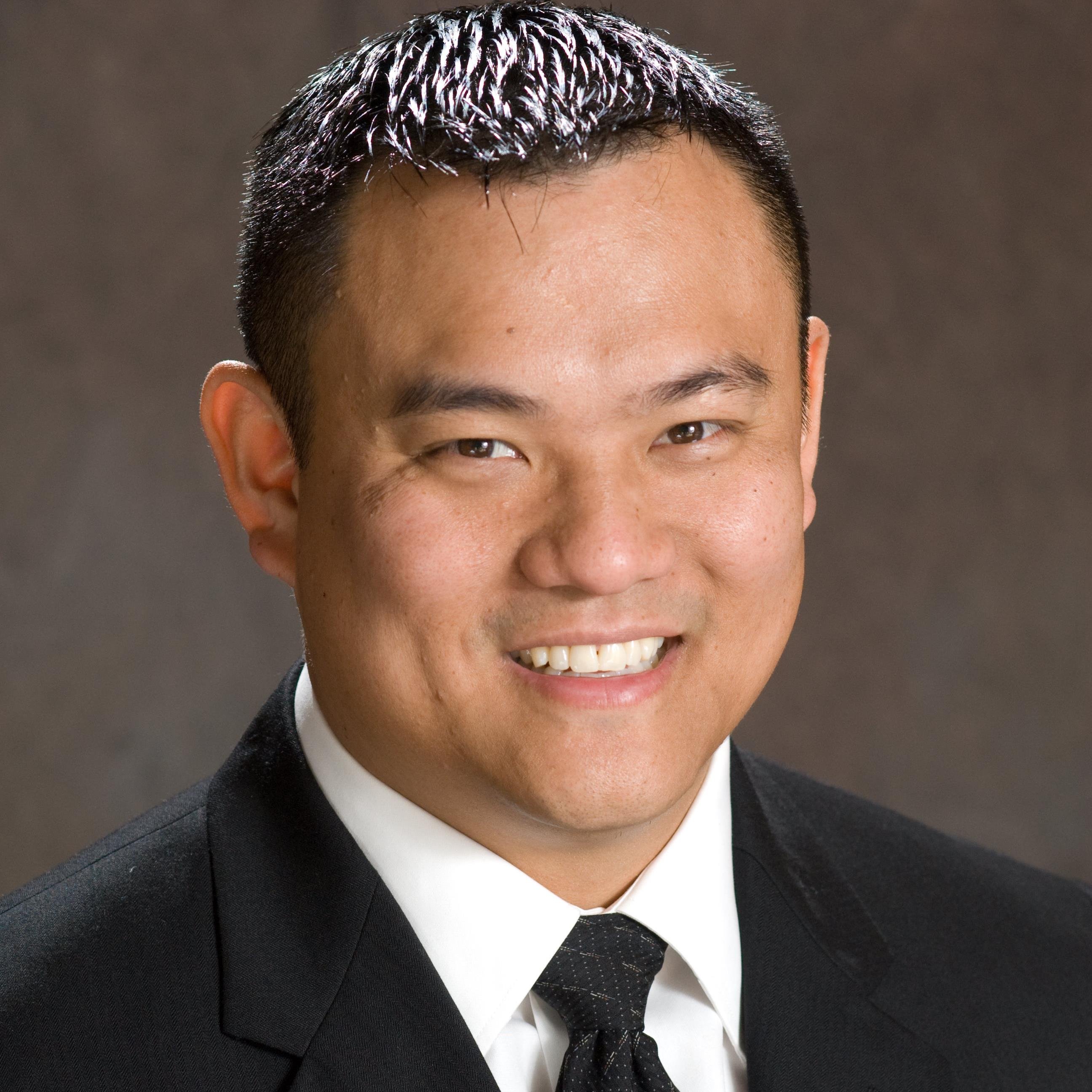 Dr.Wong has represented dentistry and periodontics at local/national levels. Providing diagnosis and treatment of gum disease and supporting tissue of the teeth