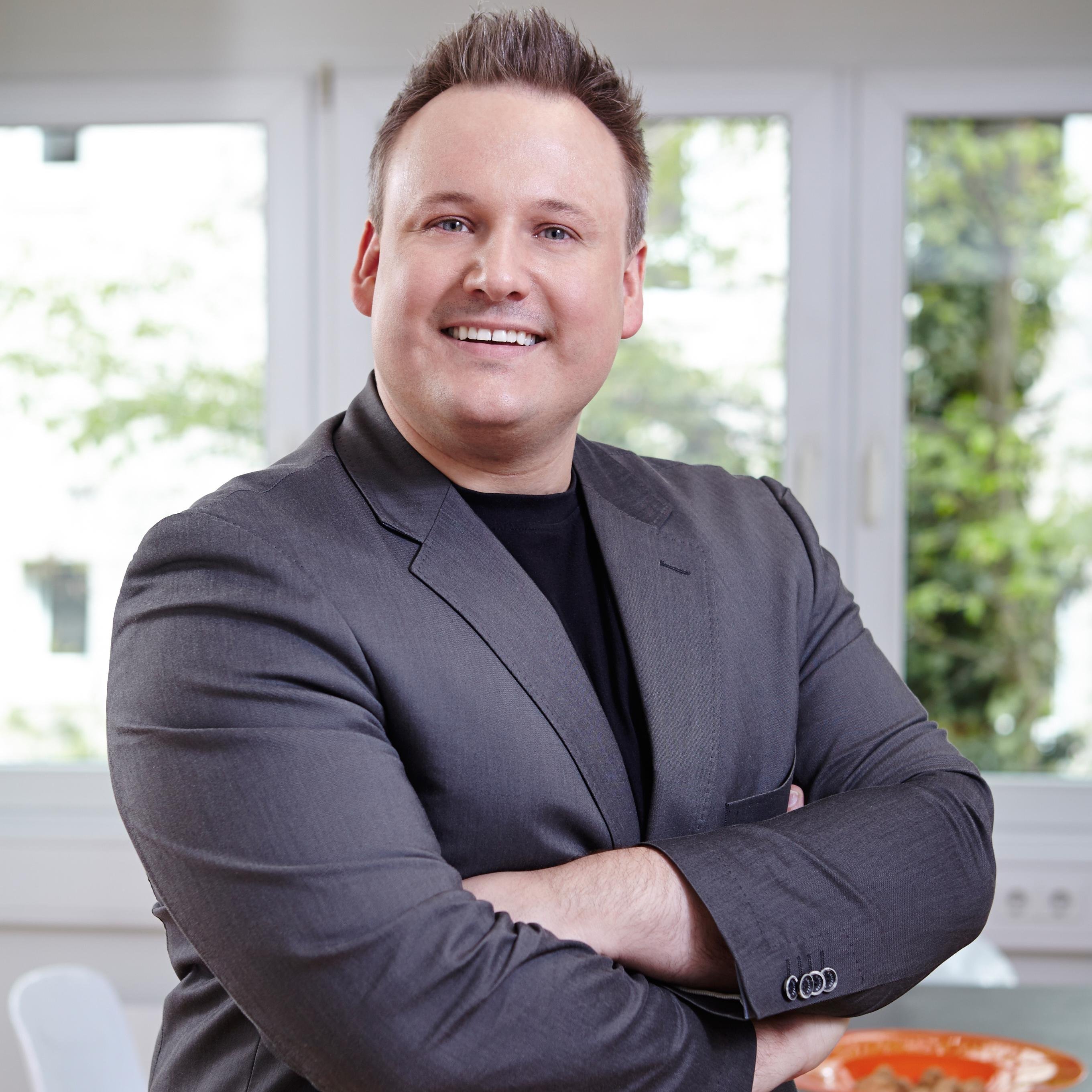 MenschMuc's profile picture. Society Blogger und Lifestyle YouTuber