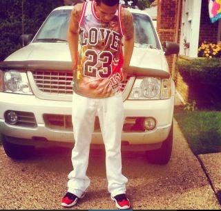 From Sun Down To Sun Up Be Bout Ya Come Up
fmoi @_justdanglin