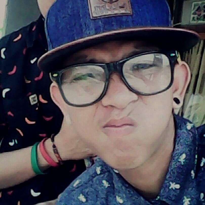 Persetan Dengan  bio  _