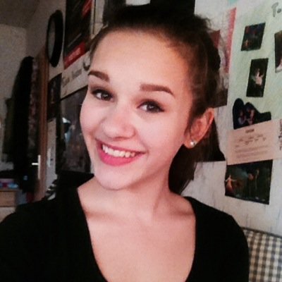 theatre lover, aspiring musical actress (: