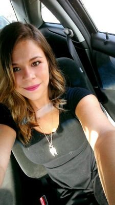 missmariexoxo16's profile picture. no need for me to listen to anyone's words, I only need to feel their emotions.