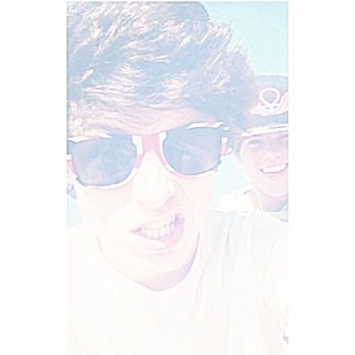spam account for @vogue_devries