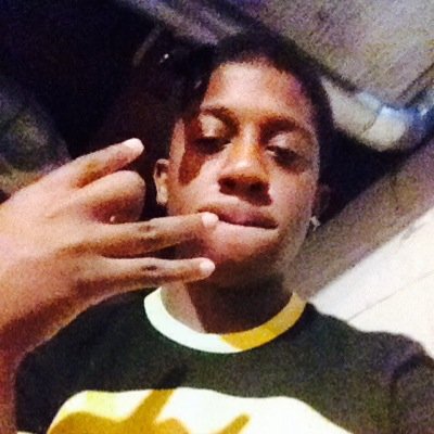 Ah Young Nigga Screaming Fuck World.... Oh Yeah Hit That Follow Button.. Mention Me Fa Ah Follow Back...