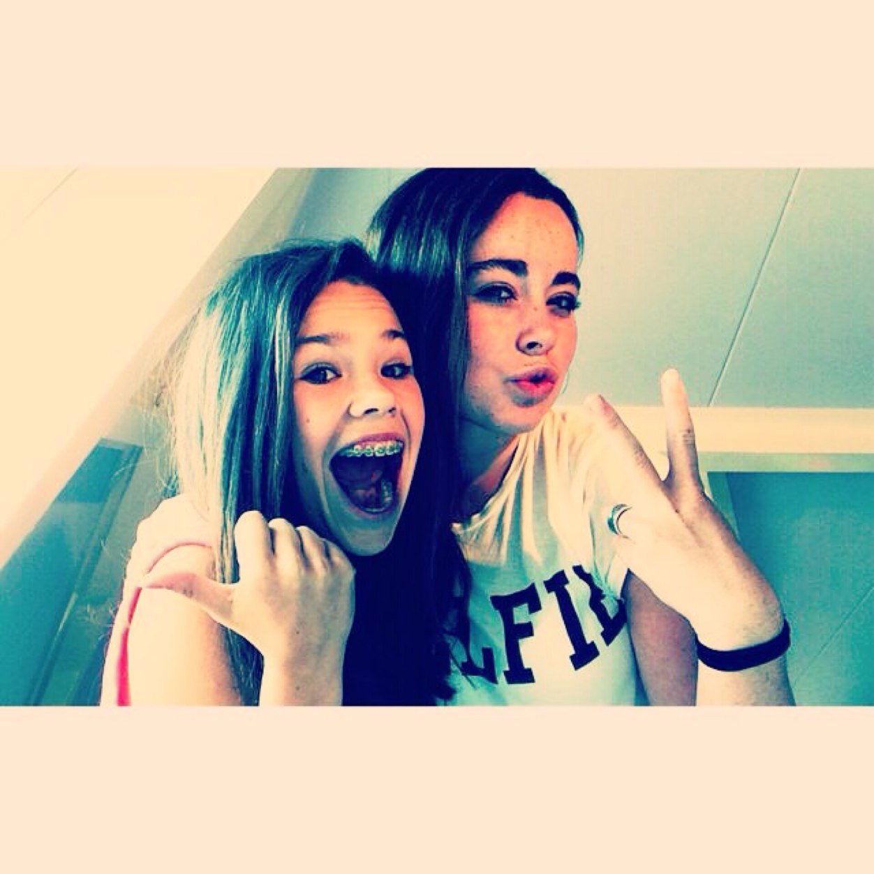 Insta: lieve_kaspers snap: lieveloveyou loveee for my real friends