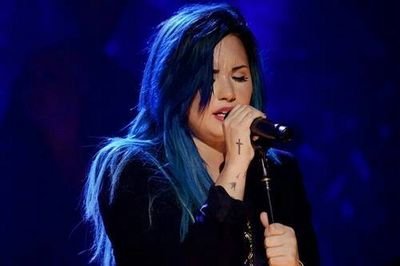 @ddlovato is my smile.  @MarroneEmma sei la mia vita. @MileyCyrus You are my love.