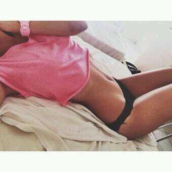 14 yo | 57kg pour 1m70 | Objectif 1: 55kg - Objectif 2: 50kg - Objectif 3: moins de 50kg - Objectif final: 47 kg (fitspo)