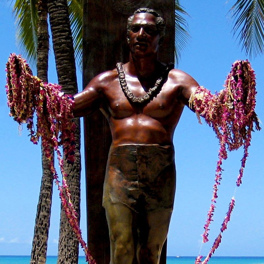 The Statue of Duke Kahanamoku • #Waikiki Beach • #Honolulu • #Oahu • #Hawaii • @hawaiinewsnow • #aloha • @gohawaii • 808 • @visitwaikiki • @hawaii • #Duke #HNL
