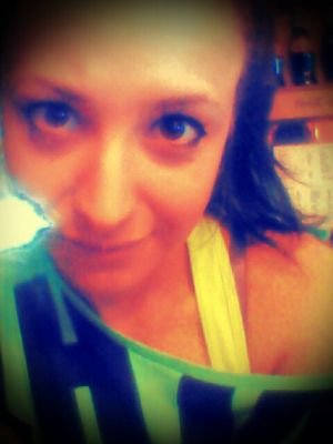 ESztyShinE's profile picture. La Vie est BELLE :)