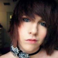 Hai 

17\bi more into guys\Single\