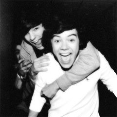 Follow @bluntsbyzouis