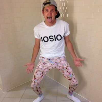 _WorldWide1D_'s profile picture. boybands and another one and another one and another one