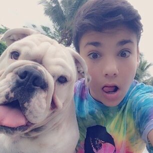 ιnѕтəad oғ yoυ & ι мayвə wə ѕнoυld тry.
@iamdanielskye