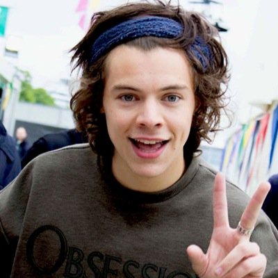 since i gave you a free follow, please follow @harrysatanyles❤️ have a nice day!