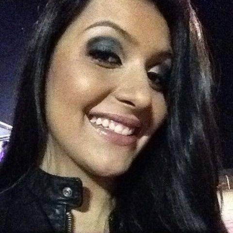 Cantora e compositora.Apaixonada por  #RODEIO e por #SERTANEJO! #SINADEBOIADEIRO #CORTANDOTRECHO