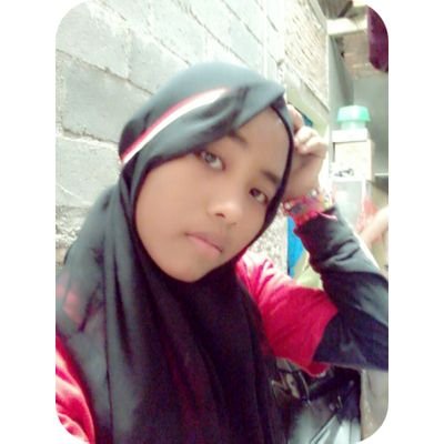 Give your smile to everyone but give your love to only one person #KEPO Is my life :) | SMA YPI45 Bekasi