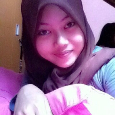 LarasatiEx's profile picture. Deket gk dapet.jauh bleh lah