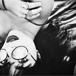 GielGalario's profile picture. Lectora y escritora de la maravillosa comunidad de Wattpad. Autora de Cuídame y Hasta Mañana.  Amor por el arte, por las letras y por la música...