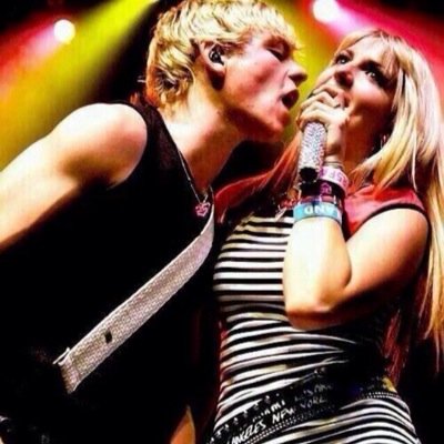 Ross ShoR Lynch, is the name. I'm the sexiest Lynch. @fraud_lynch is my beautiful wife.