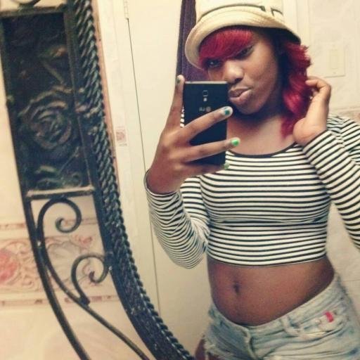 LiCkMyiNSiDES's profile picture. R E L O A D E D