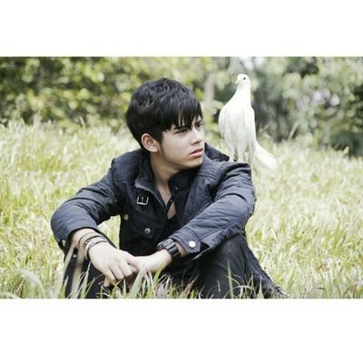 230112//270514 Ofc fb by @yhiyie23__ | It's all about how strong our love to Ali♥ | Fanatic? No!| Followed by @aliando26 @alysyarief @andinirifaisya @yhiyie23__