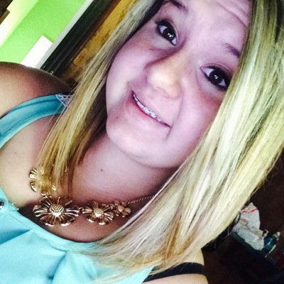 Alyssa Nicole Country at heart❤️ Kik. Nicoleyo5245 Insta. alyssa_nicollle_  Snap chat. Nicoleyo5245